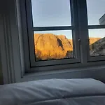 Jossingfjord Og بيت ضيافة Sogndalsstrand