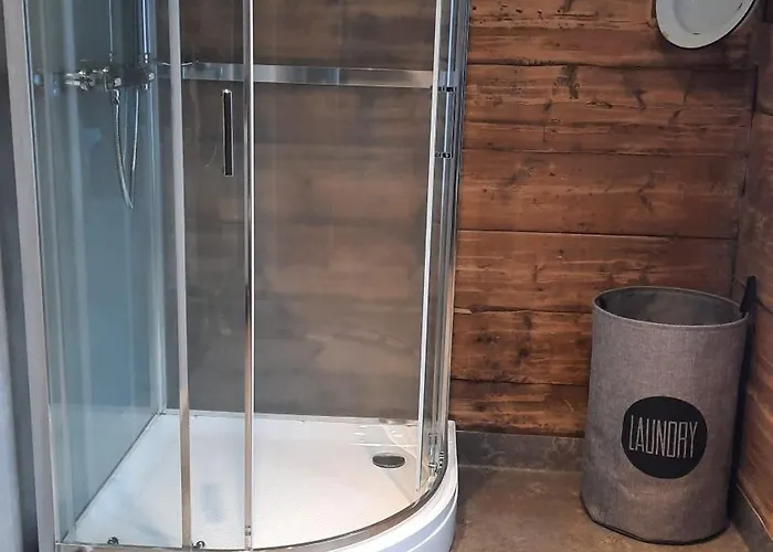 Jossingfjord Og Gasthof Sogndalsstrand