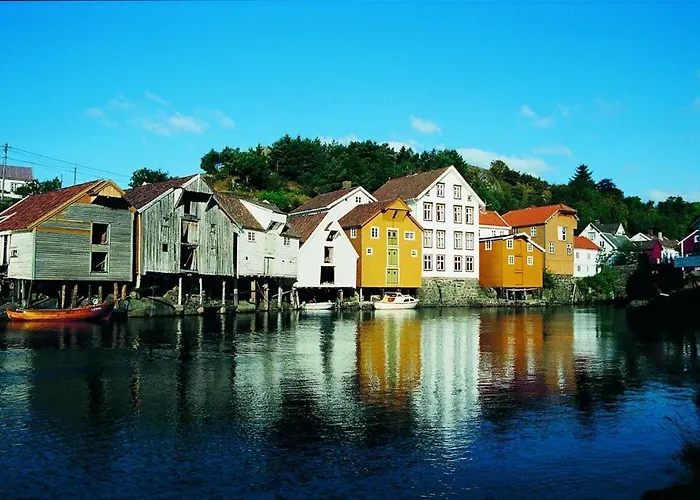 Gasthof Jossingfjord Og Sogndalsstrand